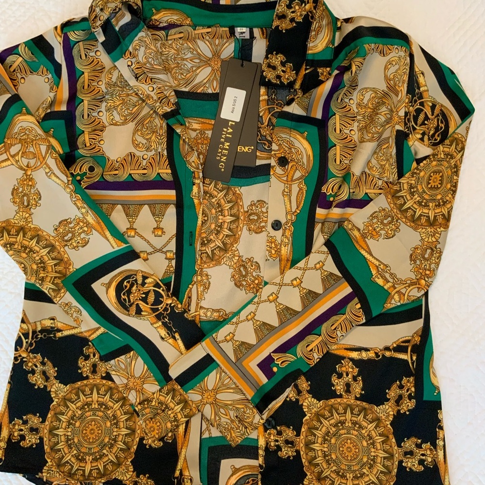 Small,blouse. New.